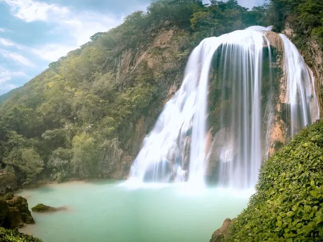 El Chiflón Waterfall on the Mayan Train Route