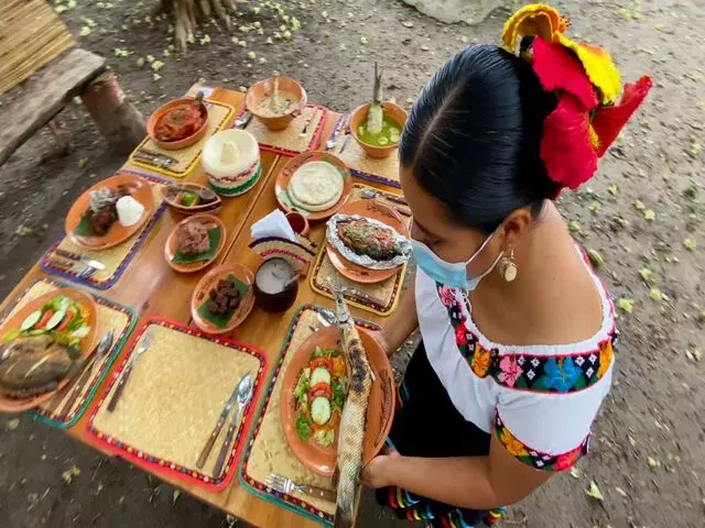 Enjoy the Local Cuisine Tabasco on the Mayan Train