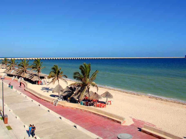 Puerto Progreso Beach
