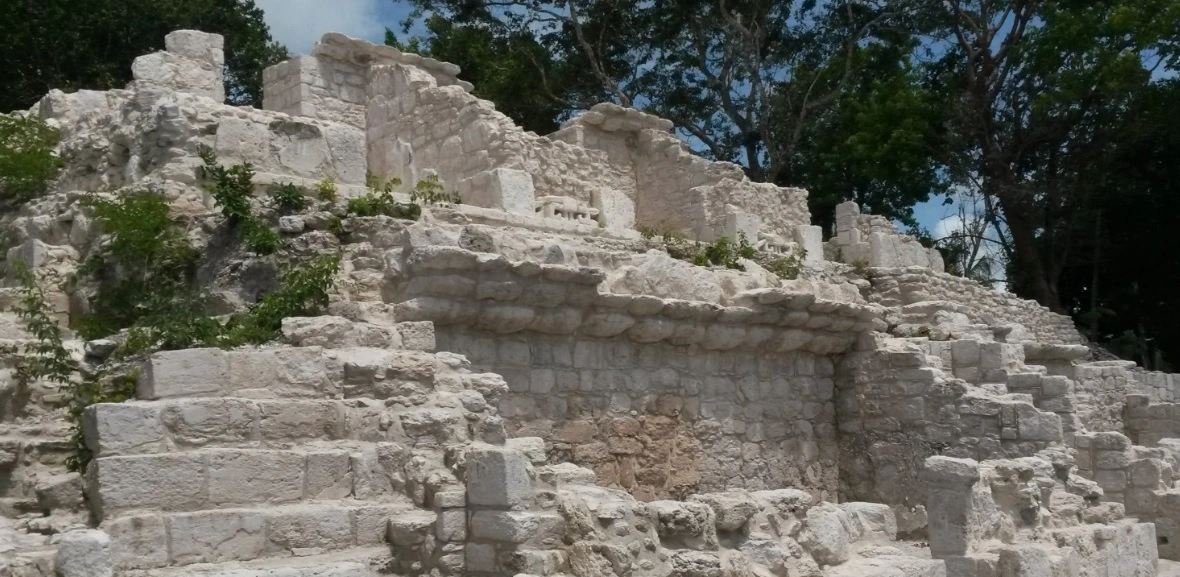 Chacá Structure Xpuhil Archaelogical Site